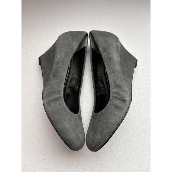 Vionic Gray Suede Wedge Heel Comfortable Everyday Shoes US 6 - Picture 5 of 6